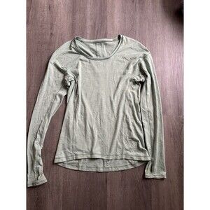 Women's Lululemon Long Sleeve Activewear Yoga Top Size 4 Green